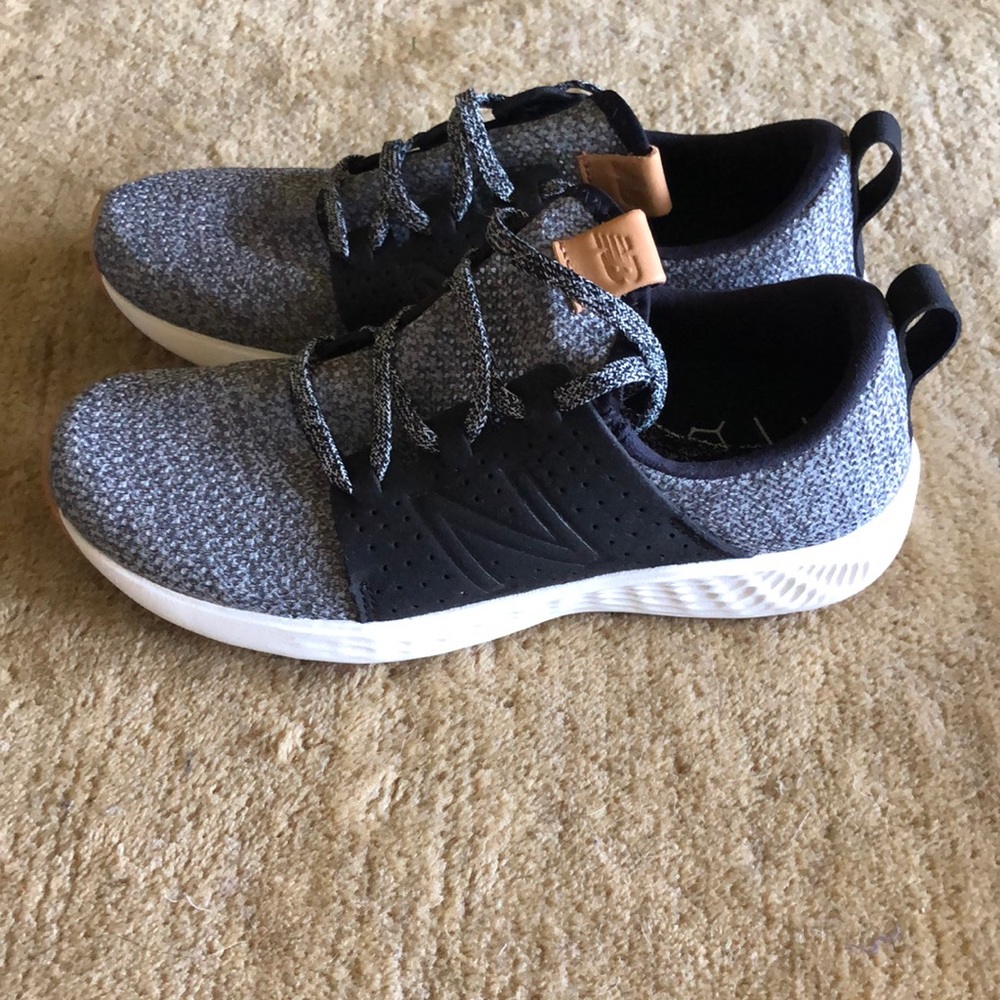 Women’s New Balance Sneakers 7.5